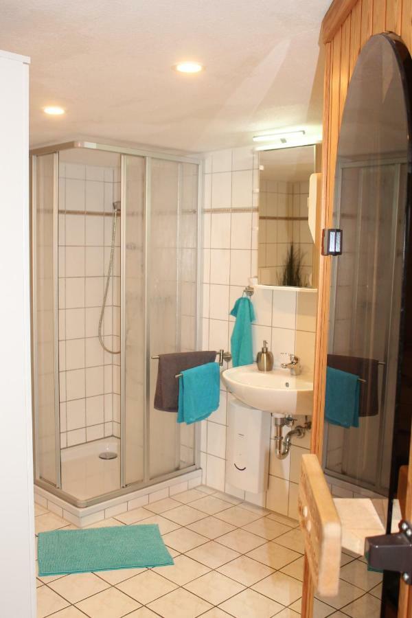 Lutzi'S Ferienwohnung Rostock Exterior foto